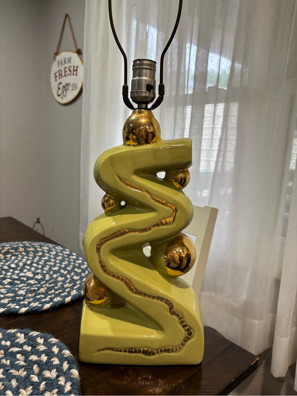 Stunning Art Deco Vintage Retro Ceramic Lamp Base in Chartreuse